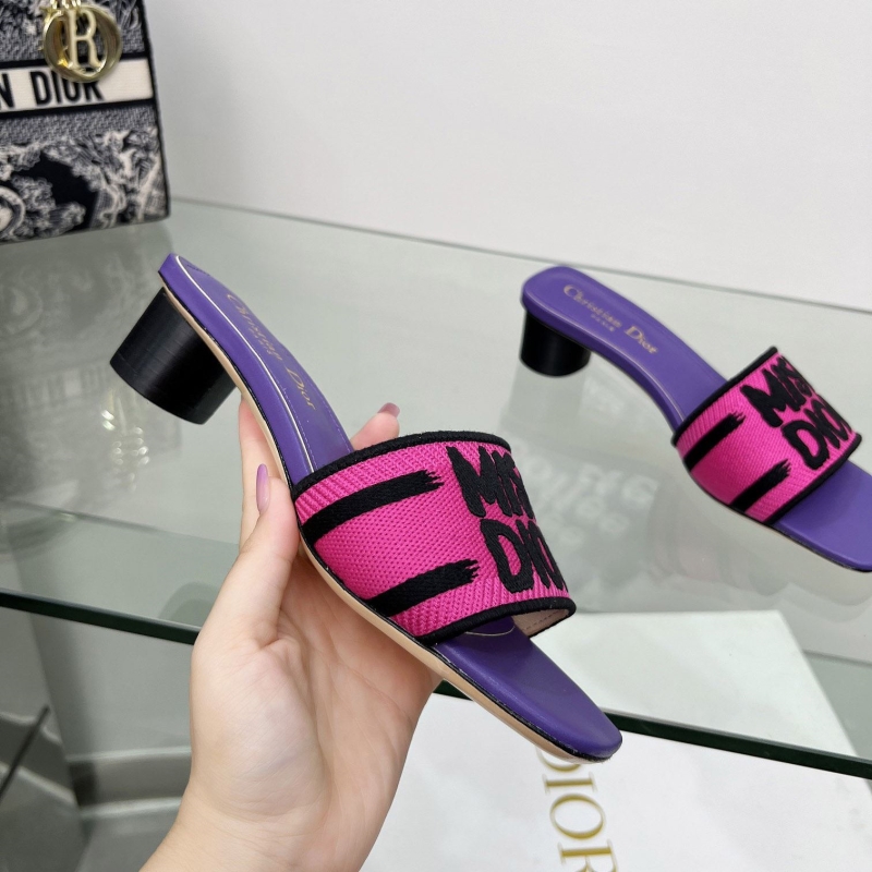 ch**an D*or slippers